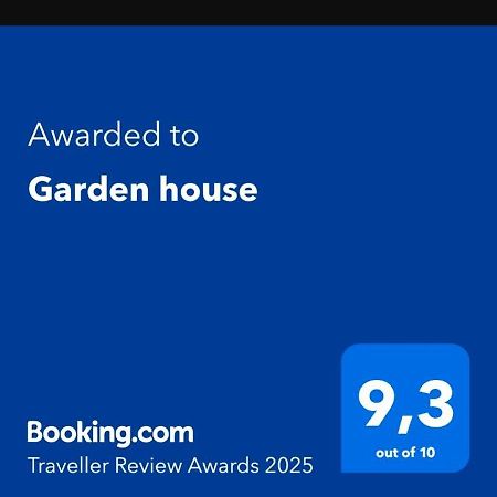 クレマスティGarden Houseアパートメント エクステリア 写真